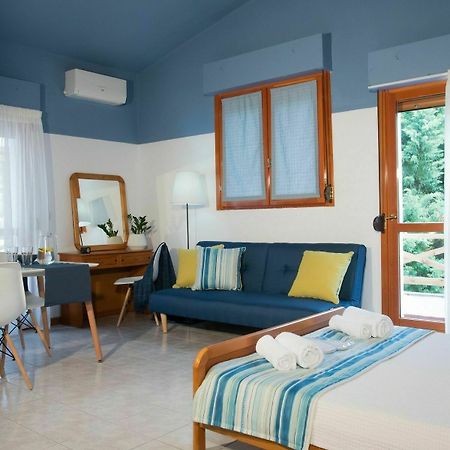 St.John Village Apartments Skála Foúrkas 외부 사진