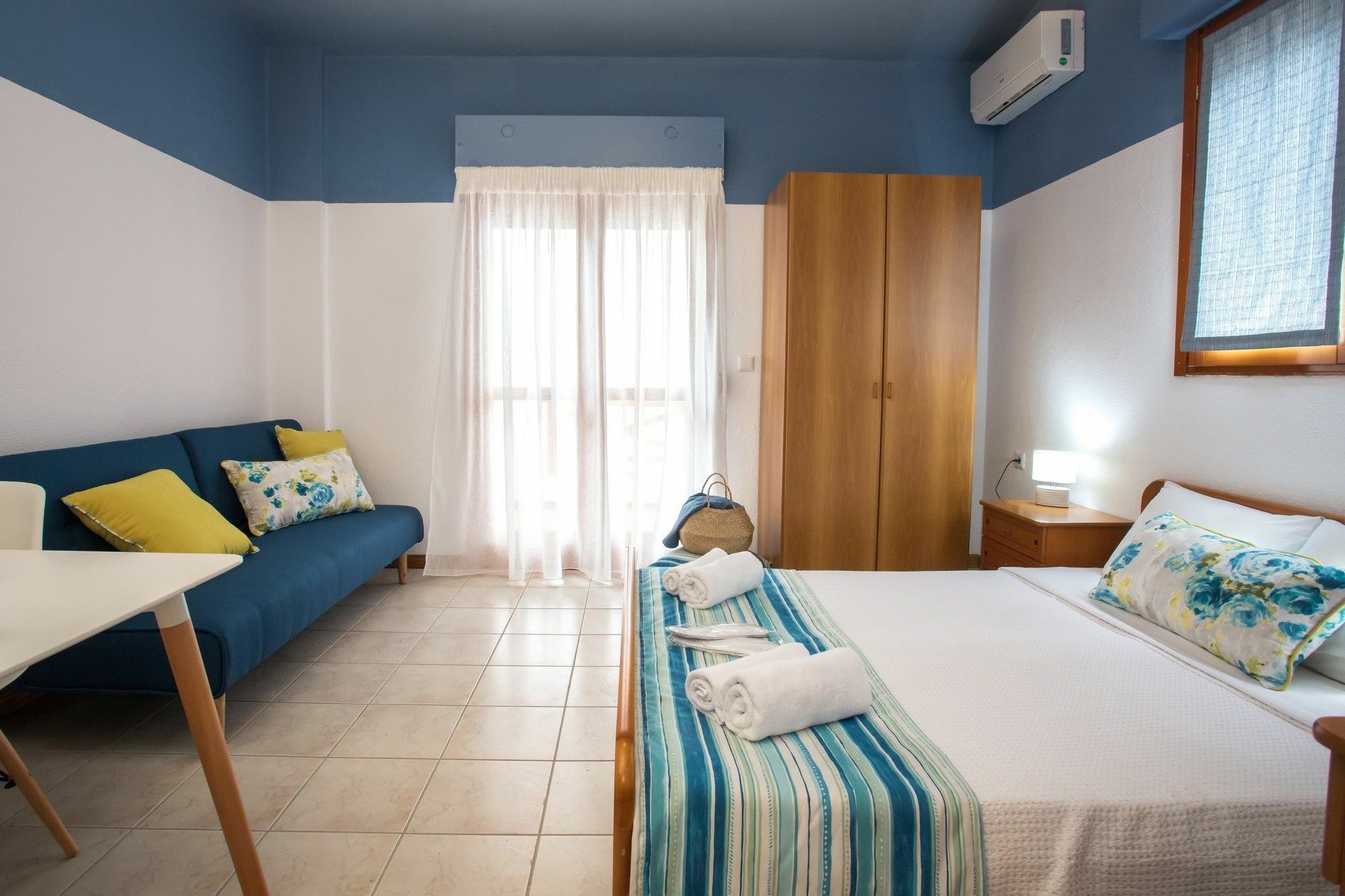 St.John Village Apartments Skála Foúrkas 외부 사진